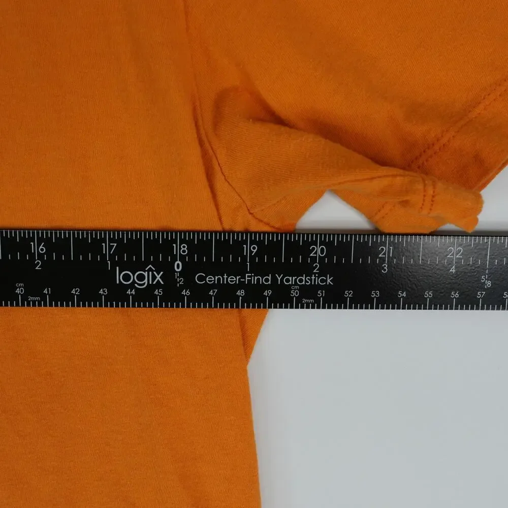 The Nike Tee Mens Medium Orange‎ Center Swoosh Air Short Sleeve T-Shirt